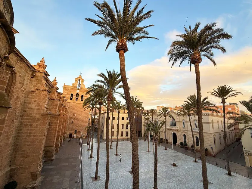 Almería – nähtävyyksiä ja matkakohde