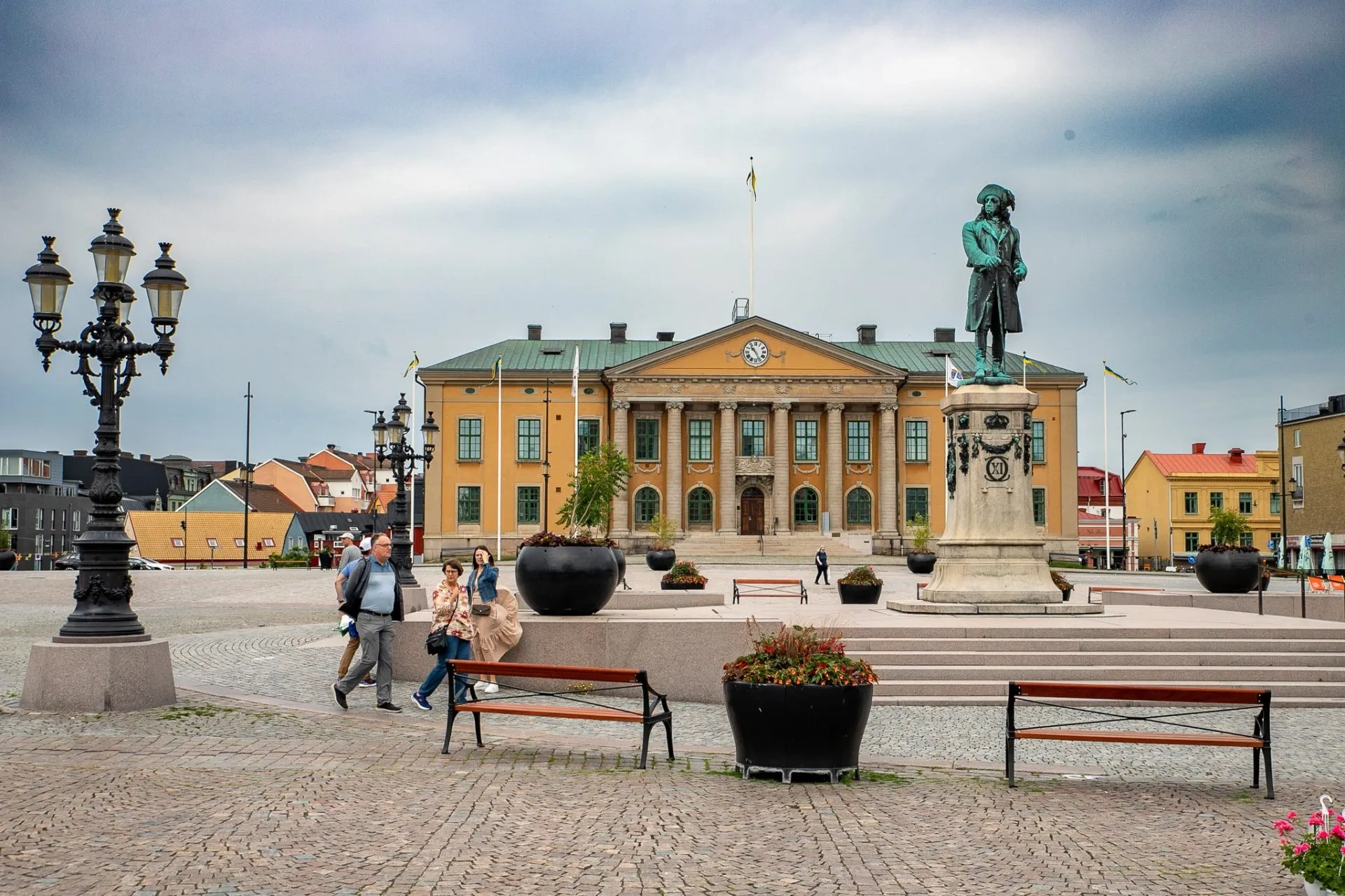 Karlskronan historiallinen laivastoranta ja saaristo Etelä-Ruotsissa