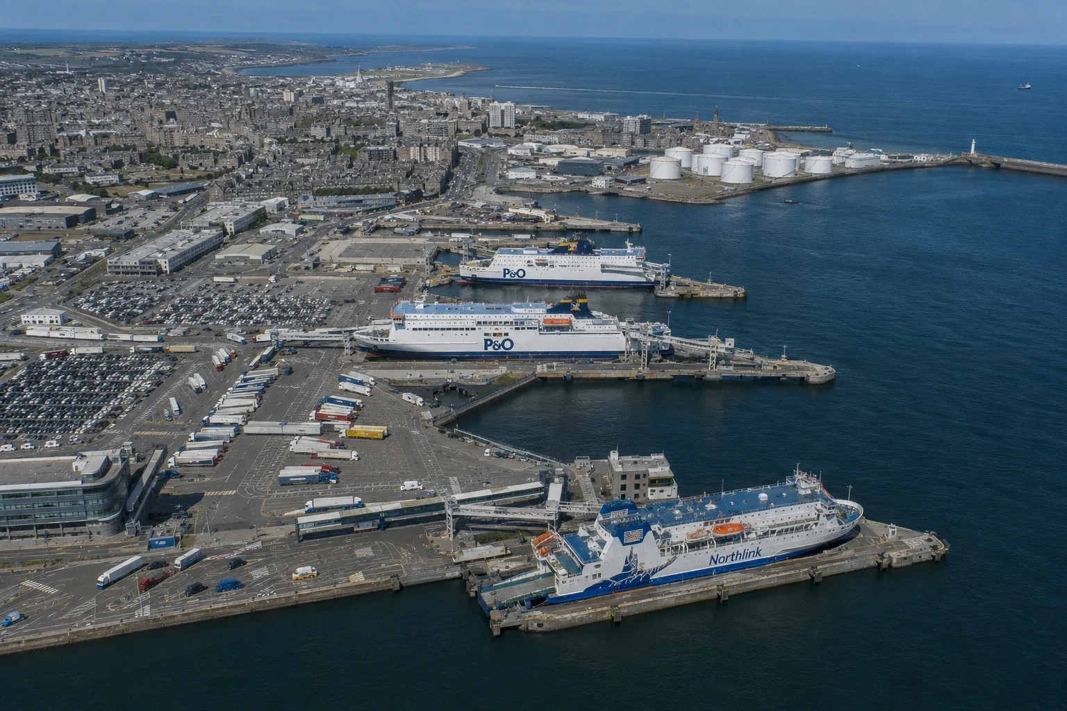 Aberdeenin lauttaterminaali ja satama