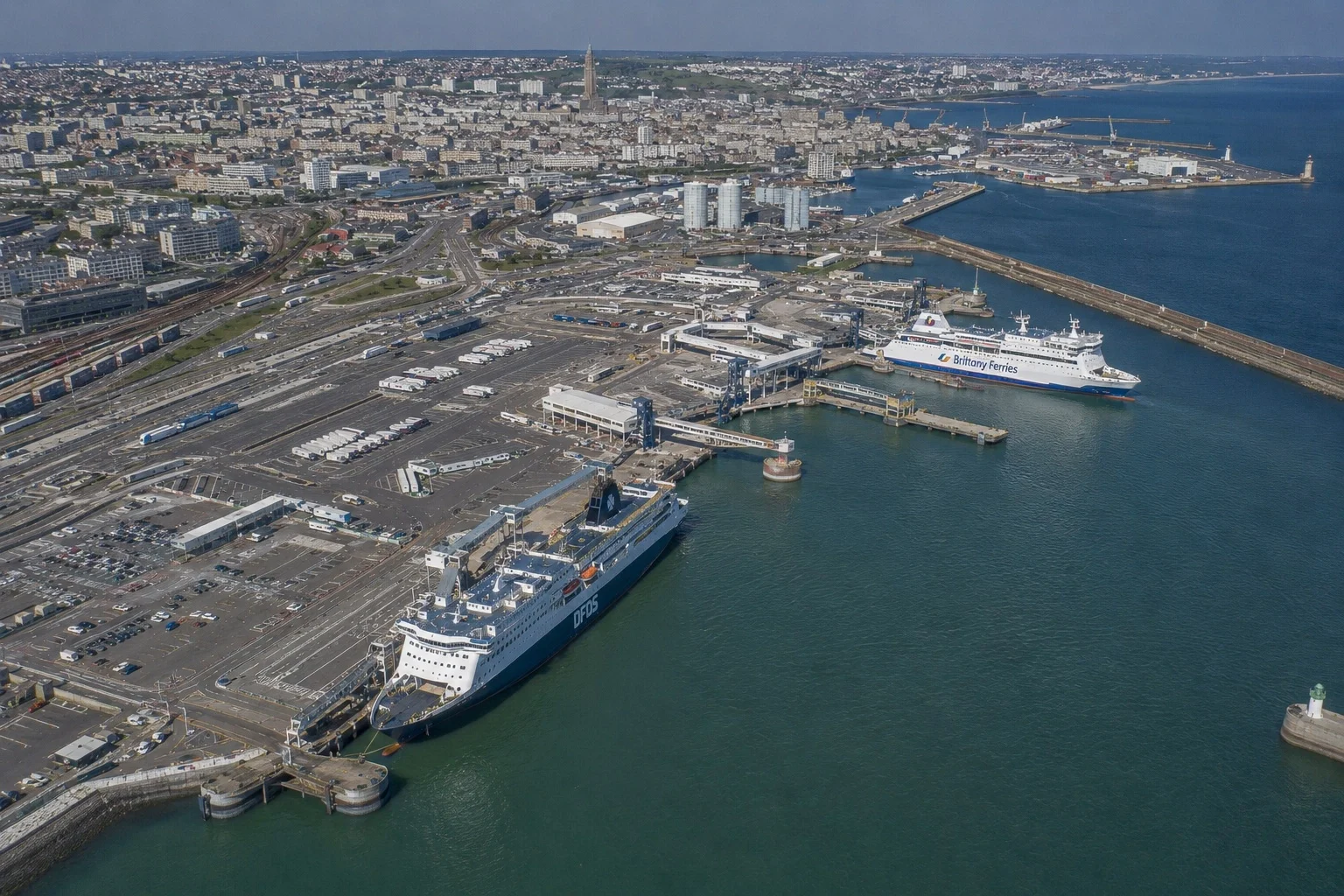 Brittany Ferries matkustajaterminaali at Le Havre, Normandy