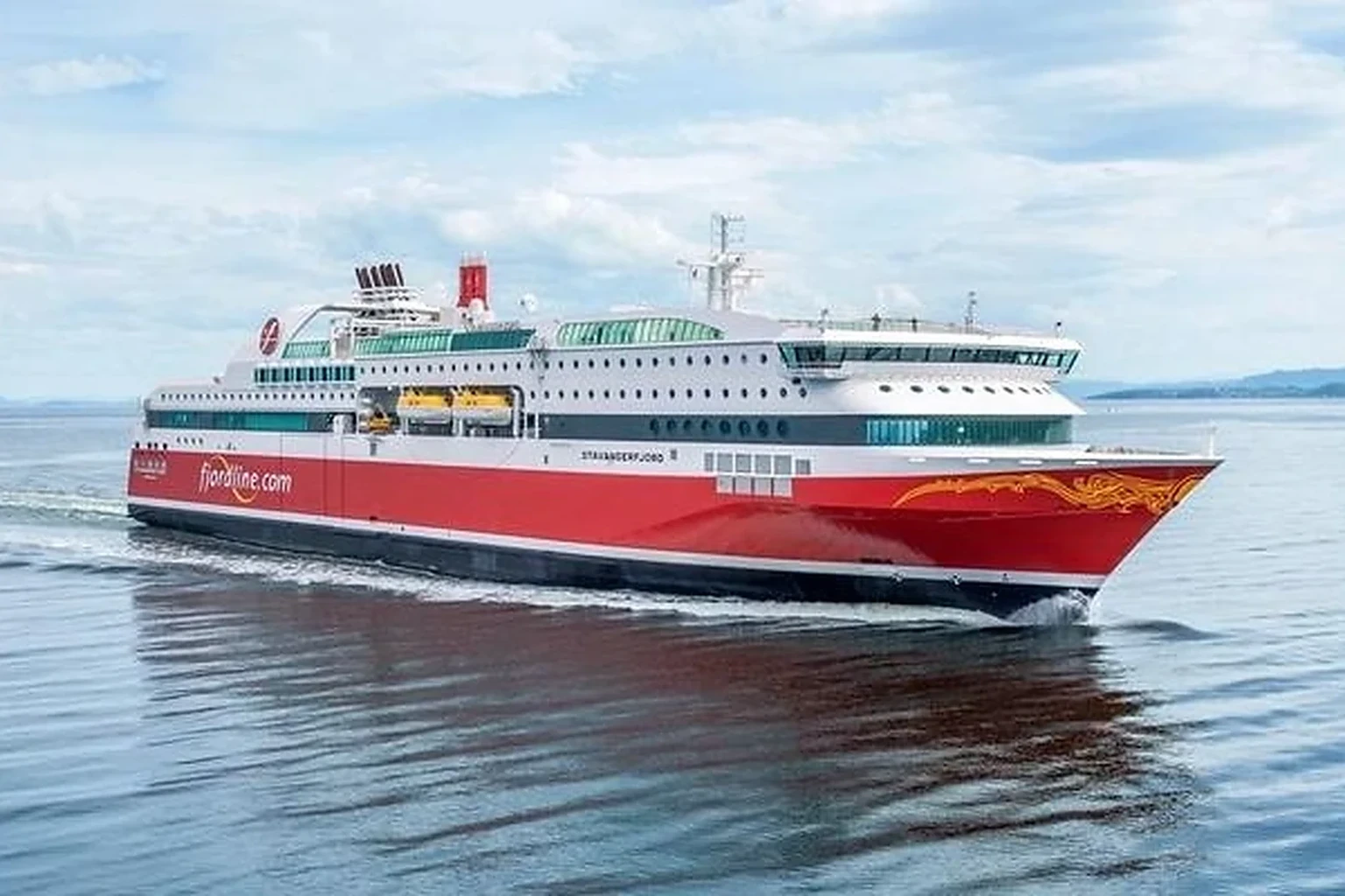 Fjord Linen matkustaja- ja ajoneuvolautta Tanskan ja Norjan välillä