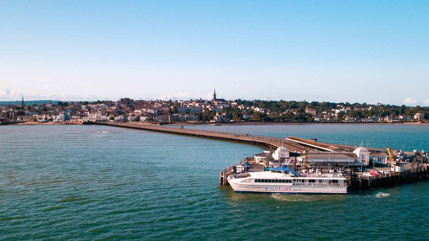 Wightlink FastCat Ryde Pier Headissa Wightsaarella